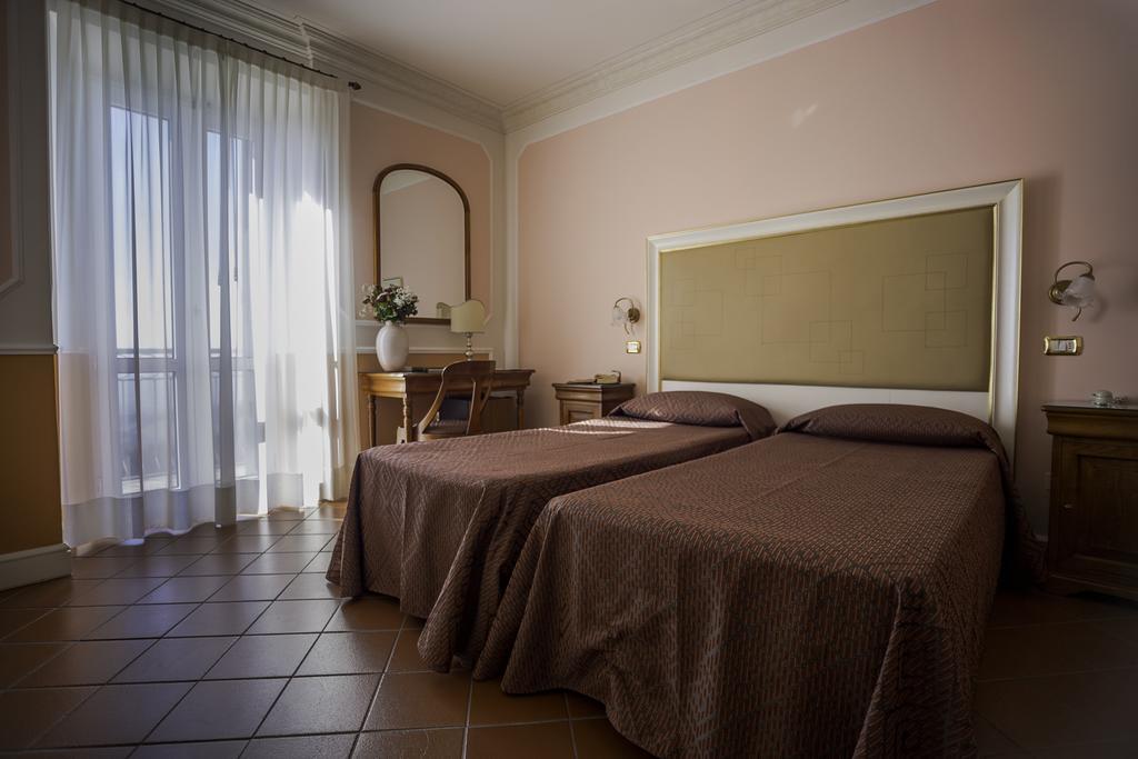 Hotel Monteconero Sirolo Room photo